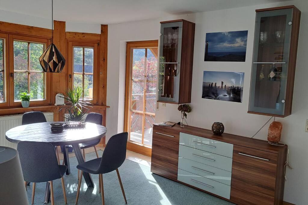 Gemuetliche Waldrandlage In Sehringen Appartamento *